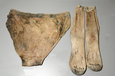 U1810002